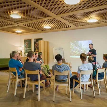 Jugendherberge Trin *