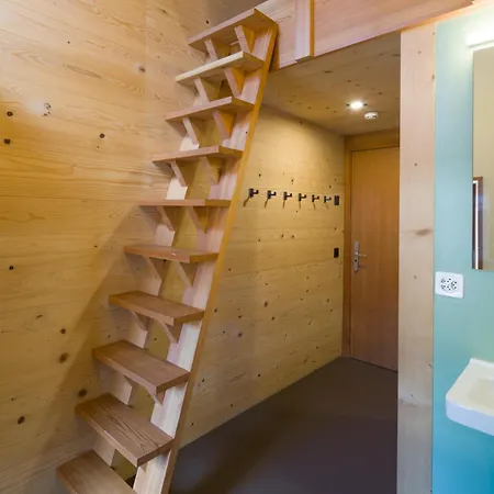 Hostel Jugendherberge Trin Trin