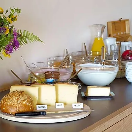 Hostel Jugendherberge Trin