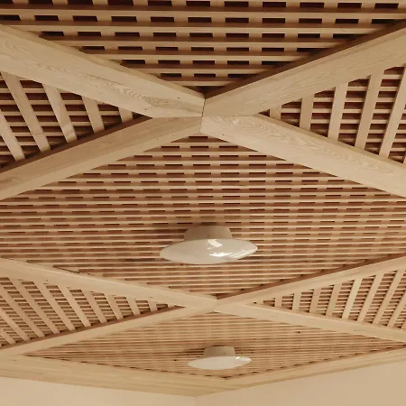 Jugendherberge Trin بيت شباب Trin