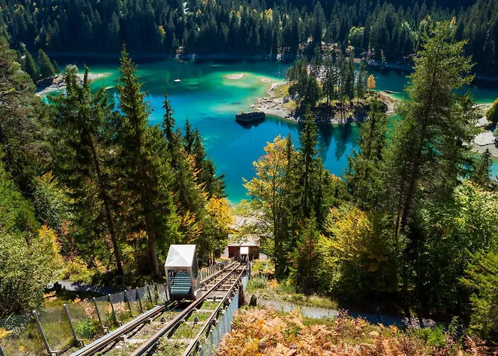 Hostal Jugendherberge Trin Trin