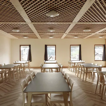 旅馆 Jugendherberge Trin *